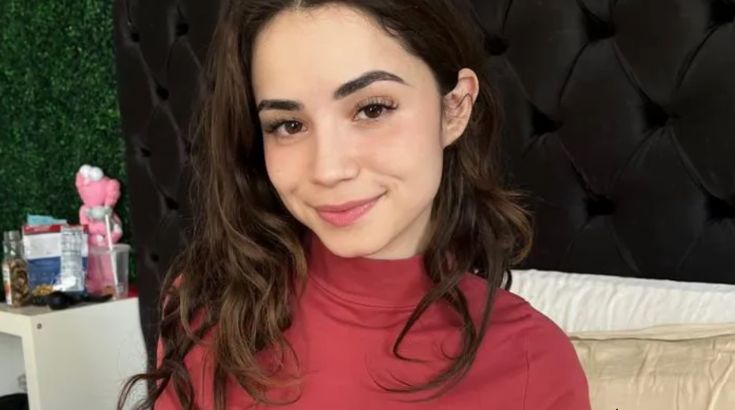 Who Is Daisy Blooms? Real Name, Age, Net Worth 2026