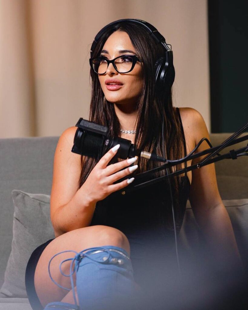 Sara Diamante Biography: Age, Career, Net Worth 2026