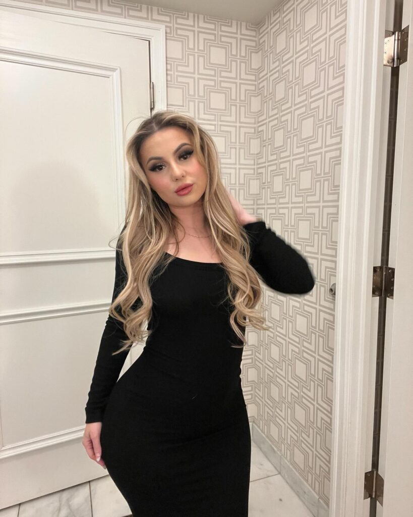 Who Is Aria Banks? Age, Height, Net Worth, Career & Family