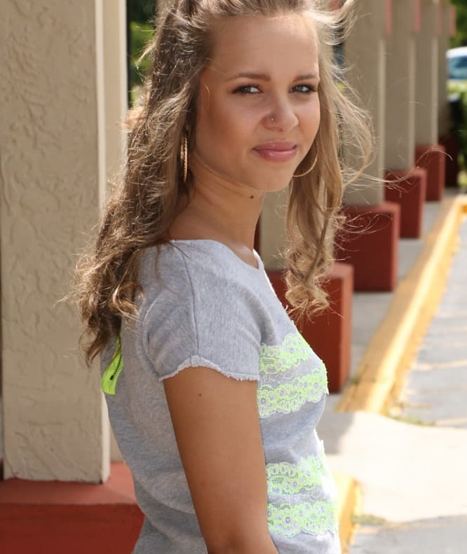 Who Is Liza Rowe? Biography, Age, Career & Net Worth