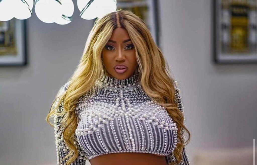 Victoria Cakes Age, Bio & Net Worth (2026)